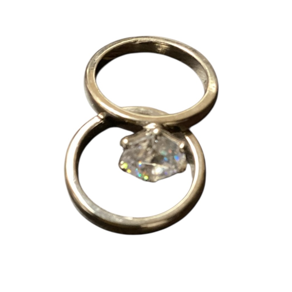 Avon Dual Band Gold Ring with Sparkling Gem